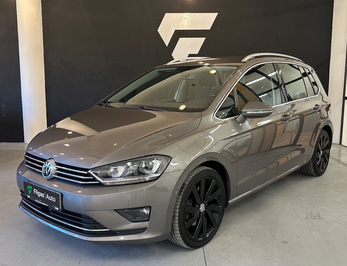 VOLKSWAGEN GOLF SPORTSVAN